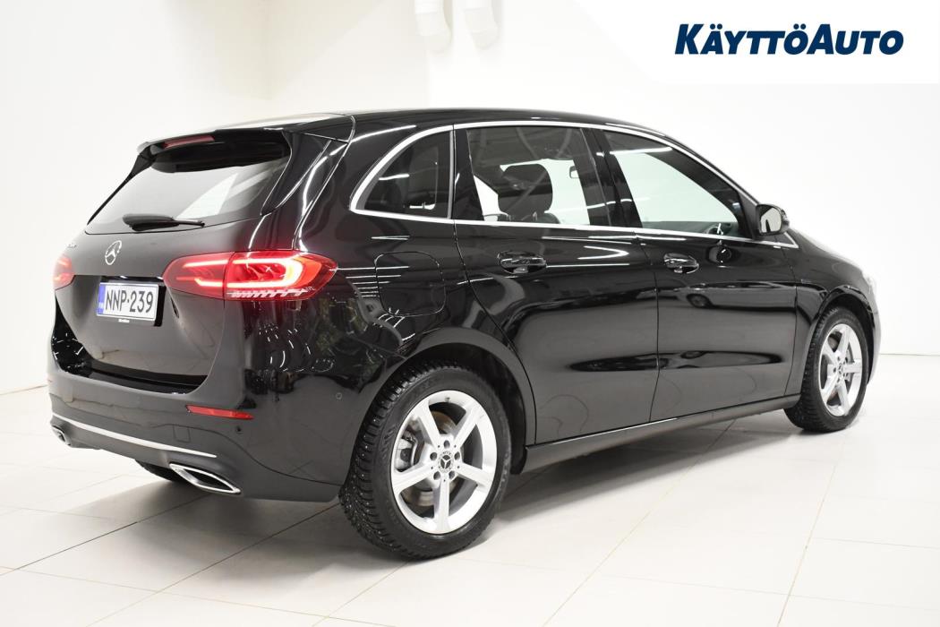 MERCEDES-BENZ B 2021