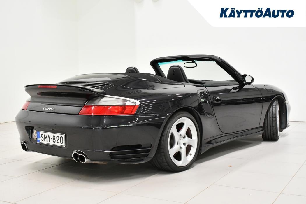 PORSCHE 911 2004