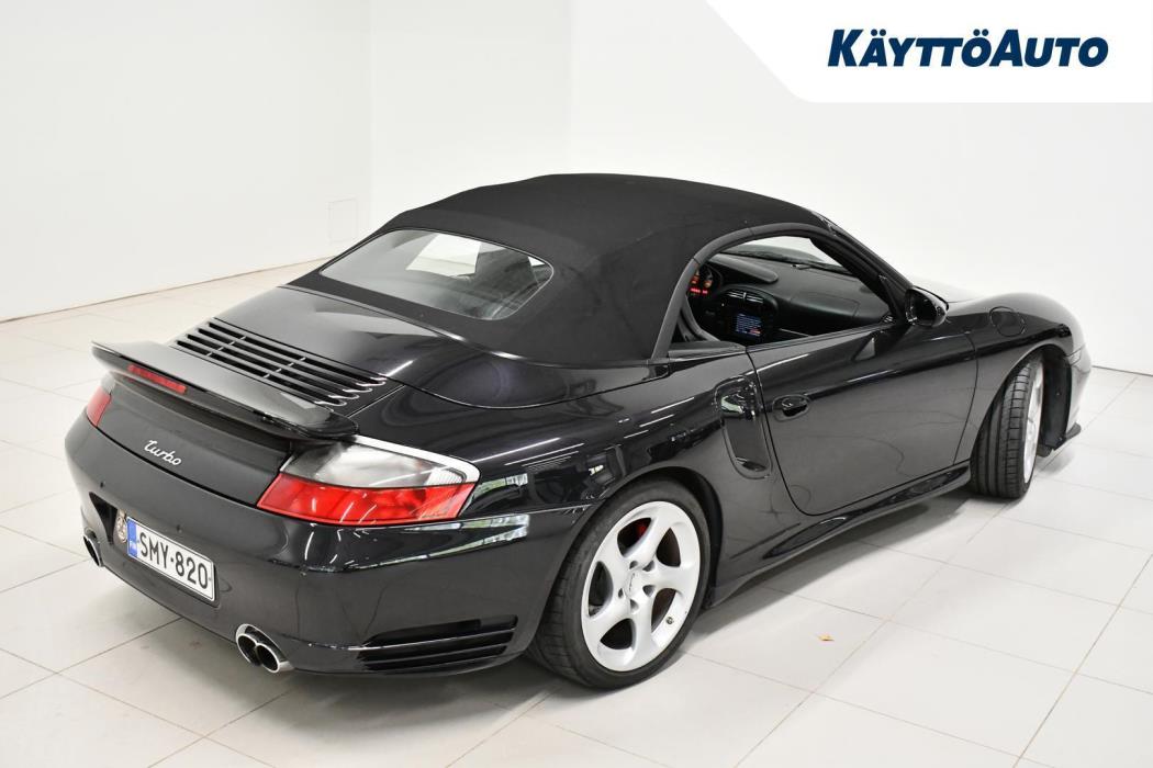 PORSCHE 911 2004