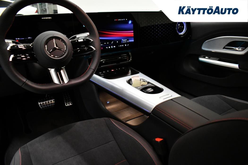 MERCEDES-BENZ CLA 2026