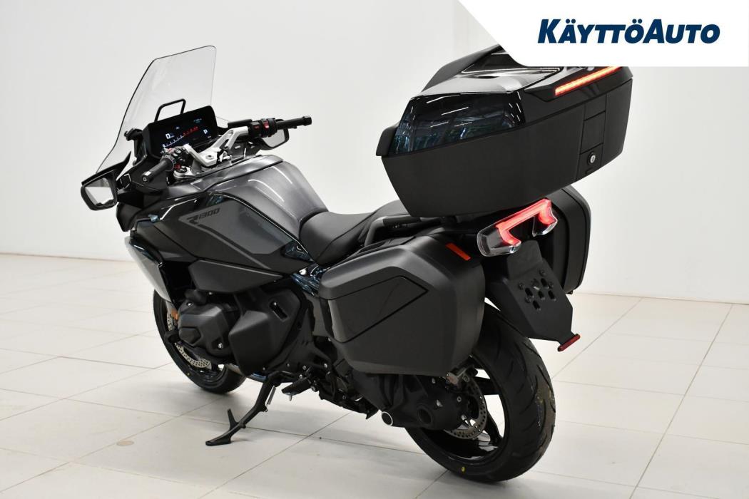 BMW R 2025
