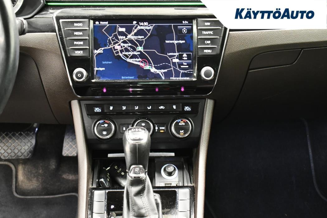 SKODA Superb 2015