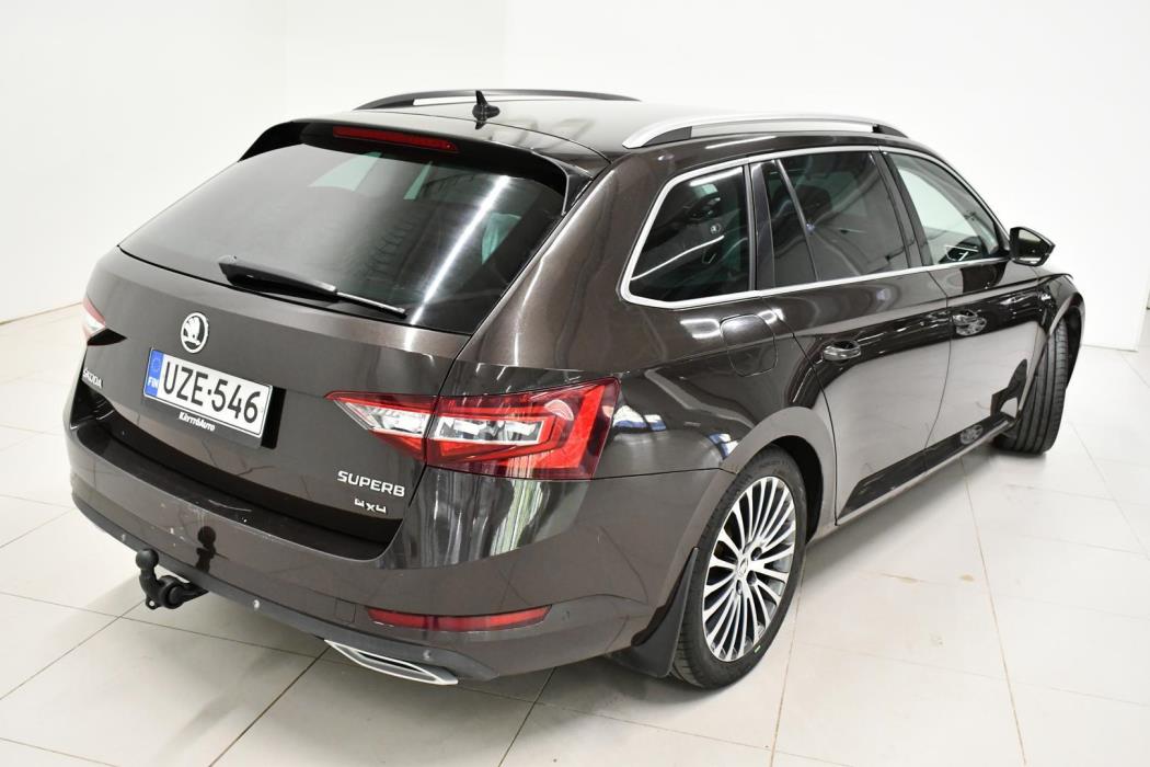 SKODA Superb 2015