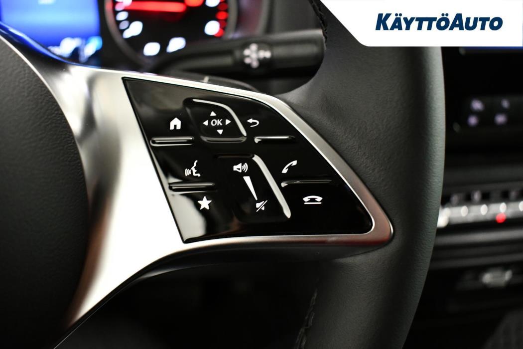 MERCEDES-BENZ Vito 2025