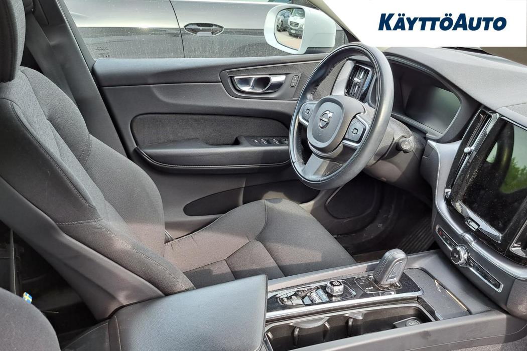 VOLVO XC60 2021