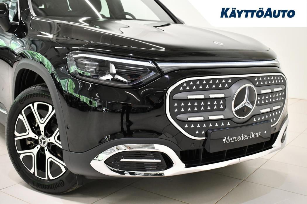 MERCEDES-BENZ GLB 2026