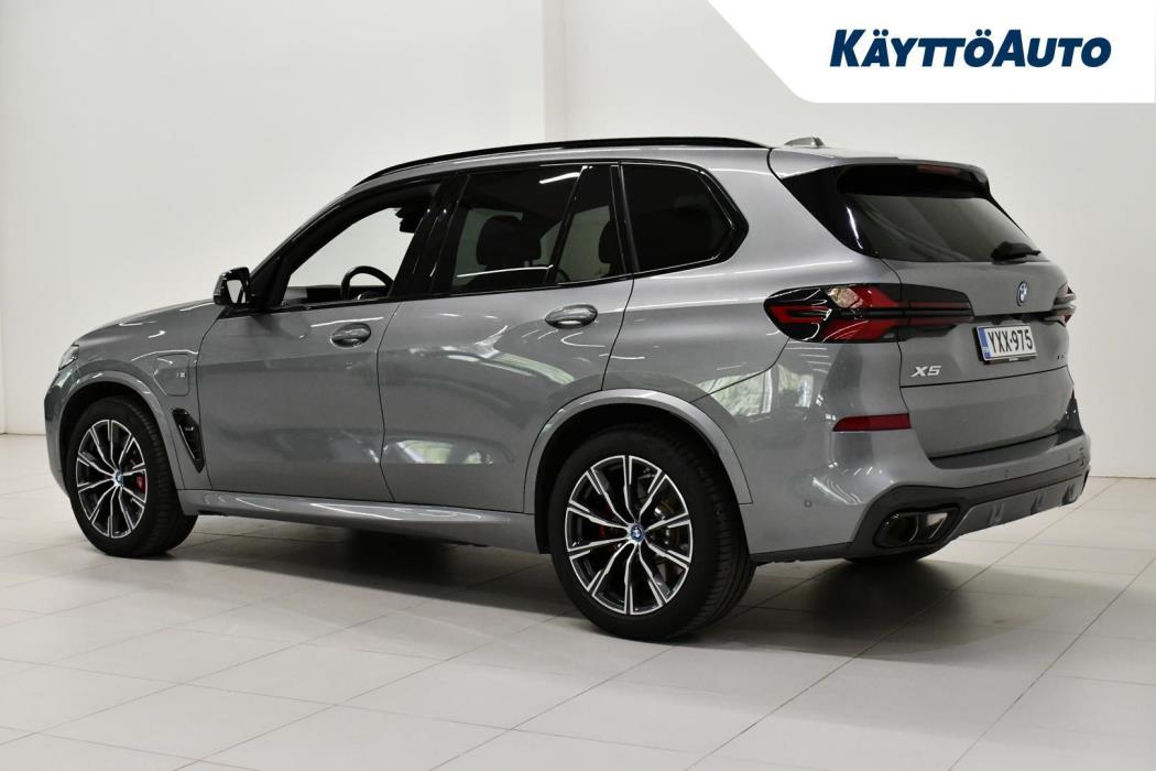 BMW X5 2024