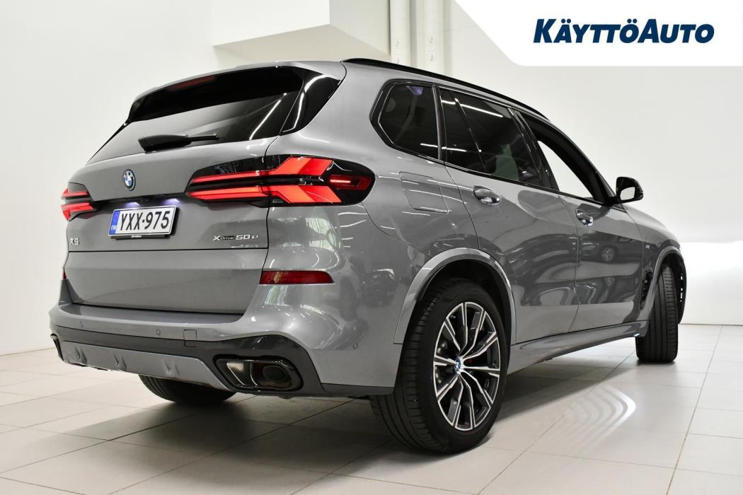 BMW X5 2024