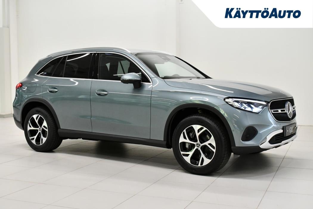 MERCEDES-BENZ GLC 2026