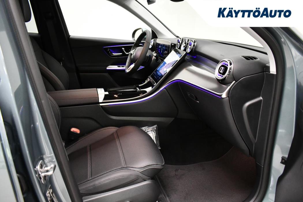 MERCEDES-BENZ GLC 2026