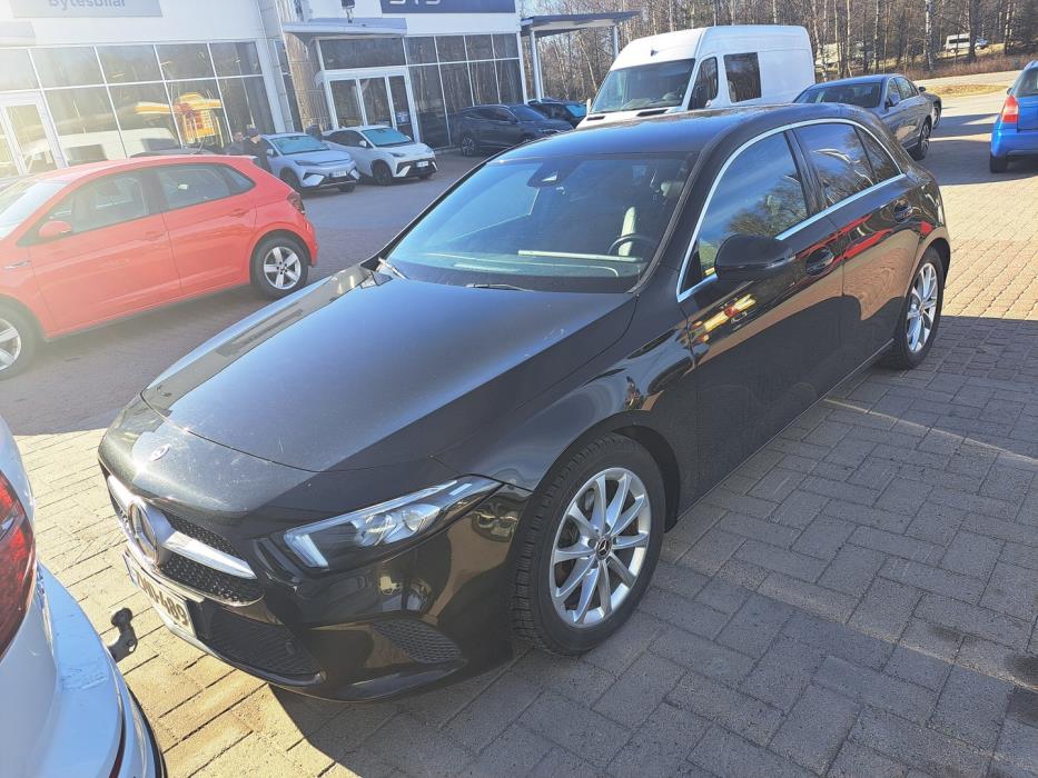 MERCEDES-BENZ A 2019
