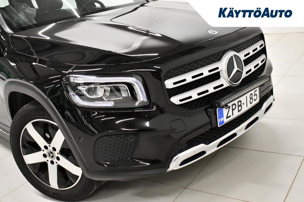 MERCEDES-BENZ GLB 2021