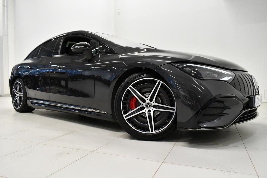 MERCEDES-BENZ EQE 2023