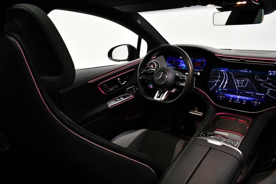 MERCEDES-BENZ EQE 2023