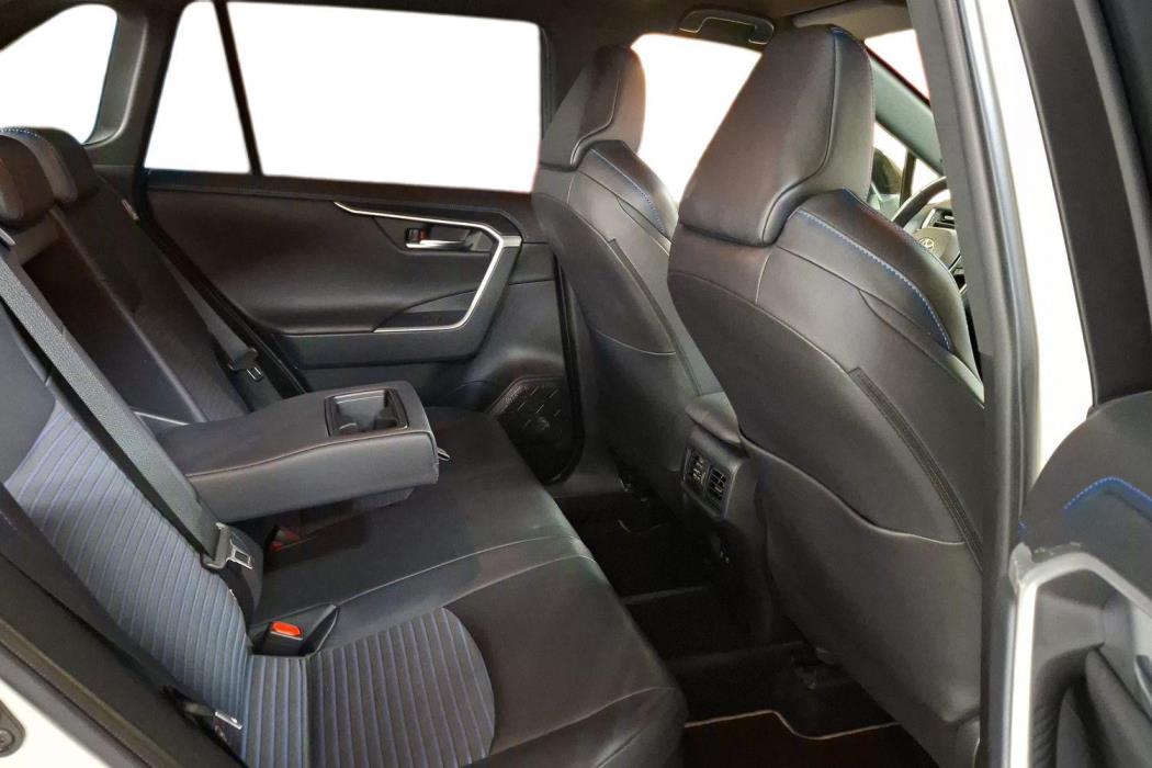 TOYOTA RAV4 2019