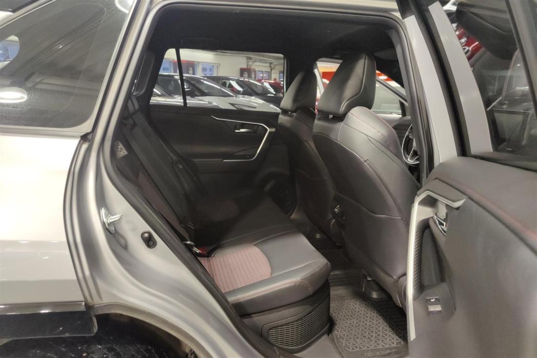 TOYOTA RAV4 Plug-in 2021