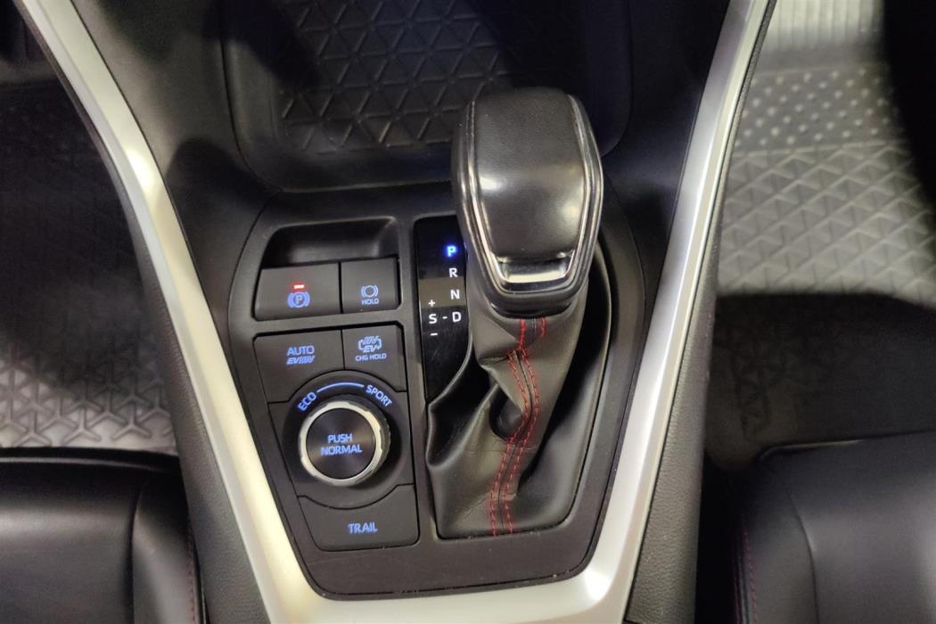 TOYOTA RAV4 Plug-in 2021