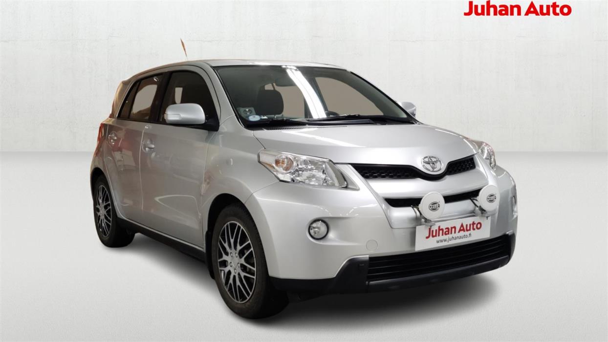 TOYOTA URBAN CRUISER 2011