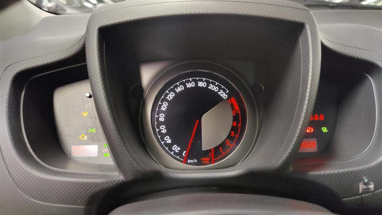 TOYOTA URBAN CRUISER 2011