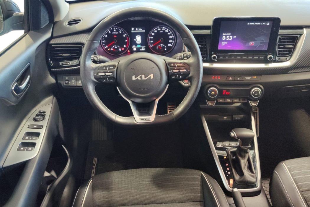 KIA STONIC 2024