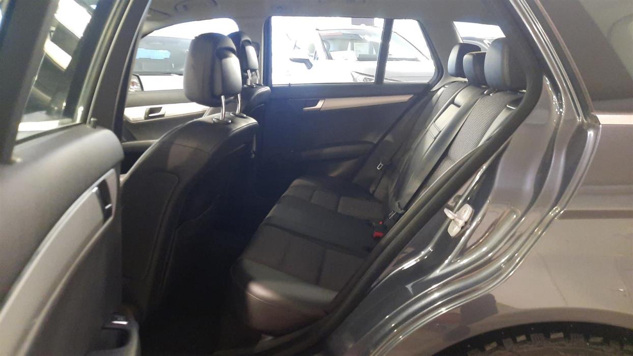 MERCEDES-BENZ C 2013