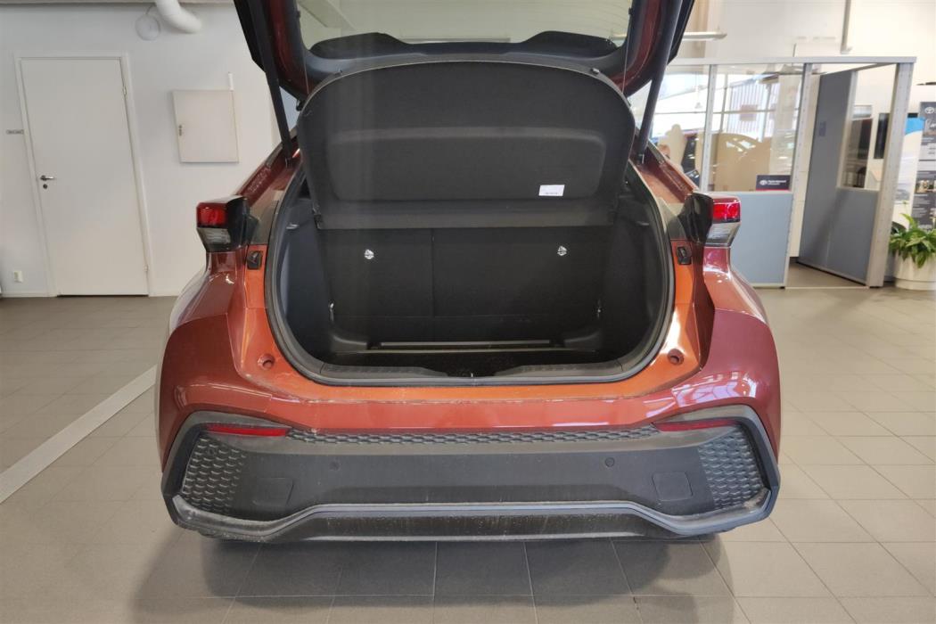 Toyota C-HR 2025