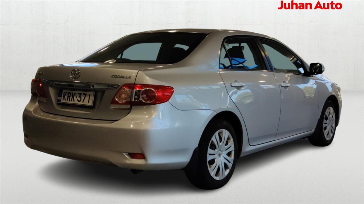 TOYOTA Corolla 2012