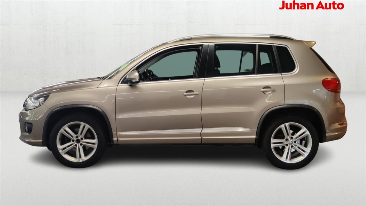 VOLKSWAGEN TIGUAN 2016