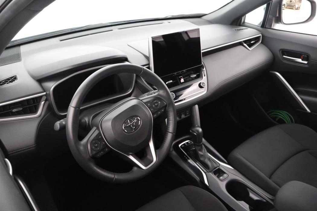 TOYOTA Corolla Cross 2024