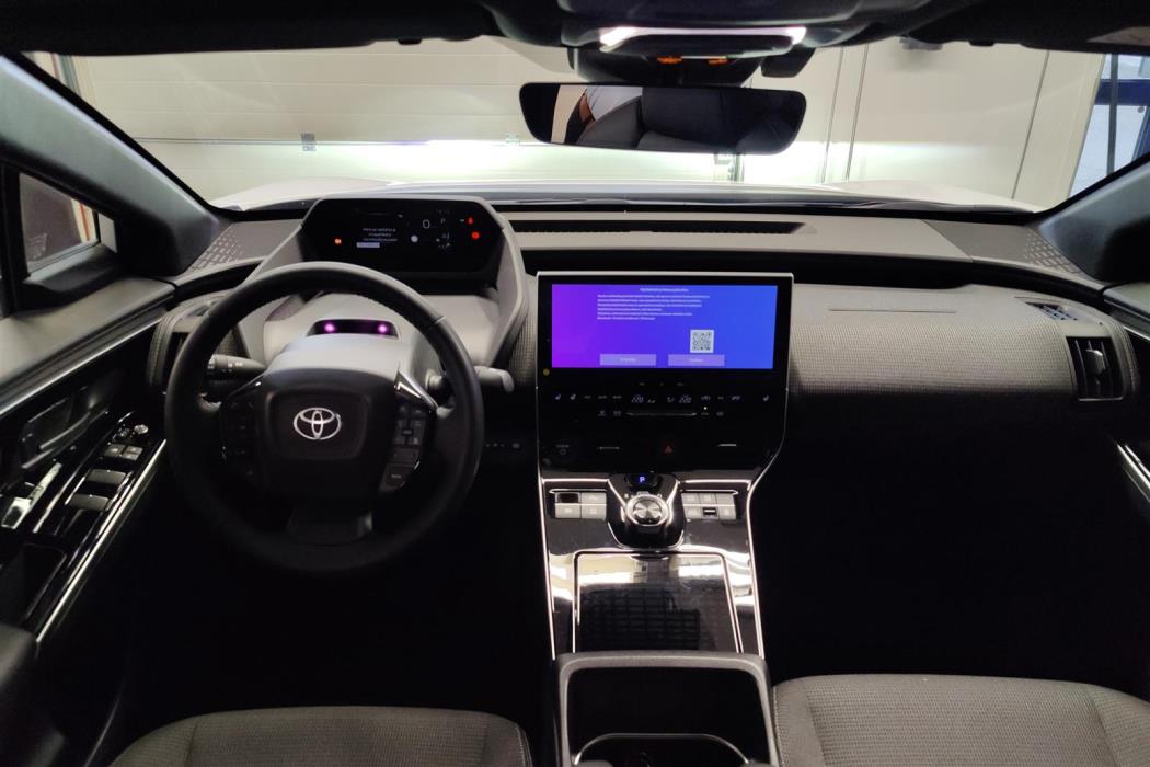 TOYOTA bZ4X 2024