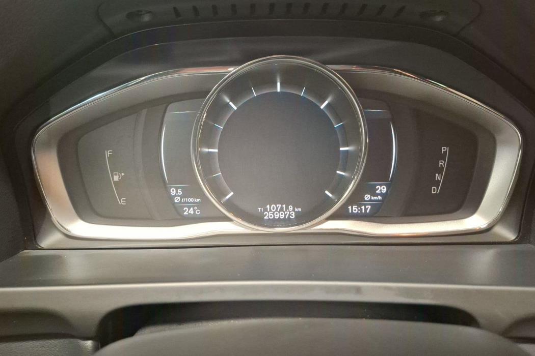 VOLVO V60 Cross Country 2017