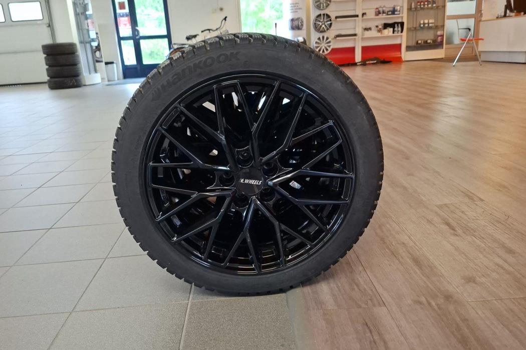 VOLVO V60 Cross Country 2017