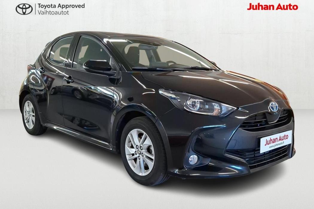 TOYOTA Yaris 2023