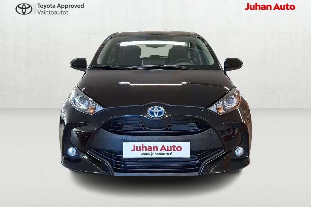 TOYOTA Yaris 2023