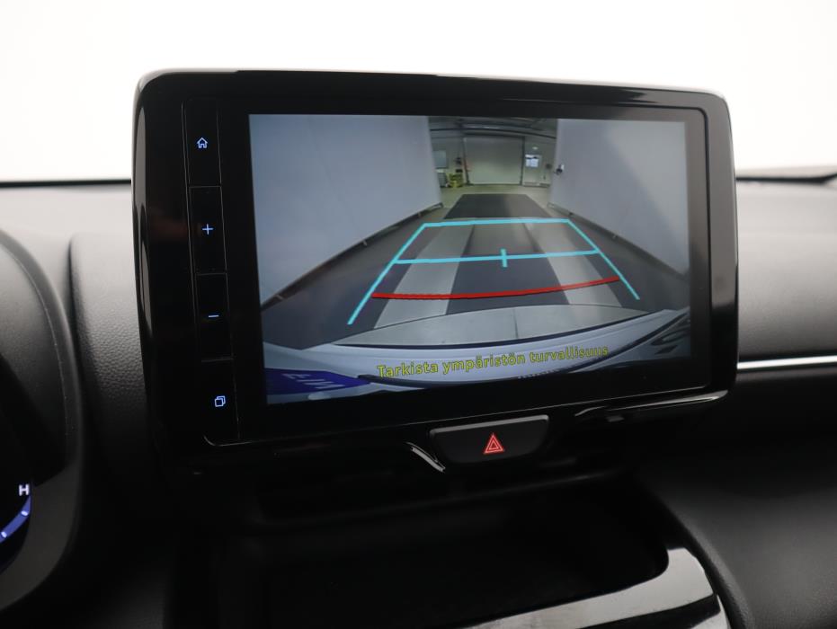 TOYOTA Yaris Cross 2023