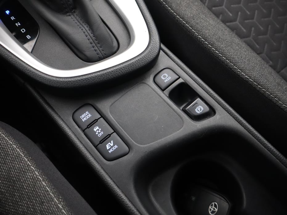 TOYOTA Yaris Cross 2023