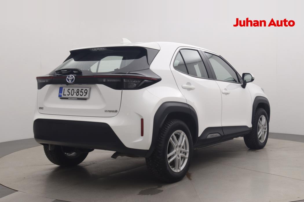 TOYOTA Yaris Cross 2023