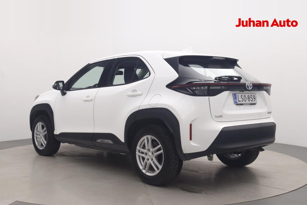 TOYOTA Yaris Cross 2023