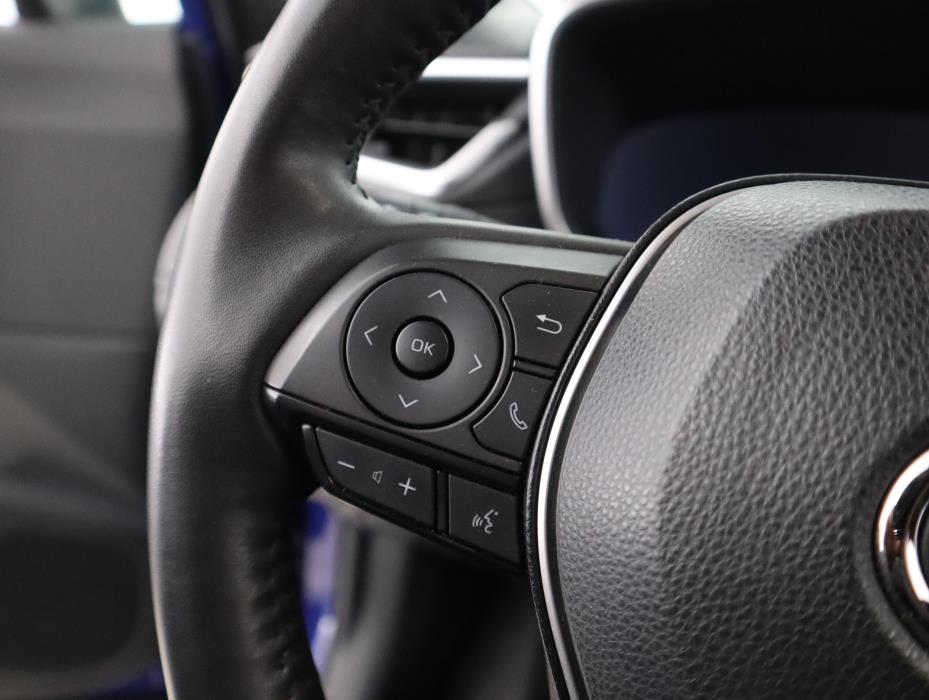 TOYOTA Corolla Cross 2024