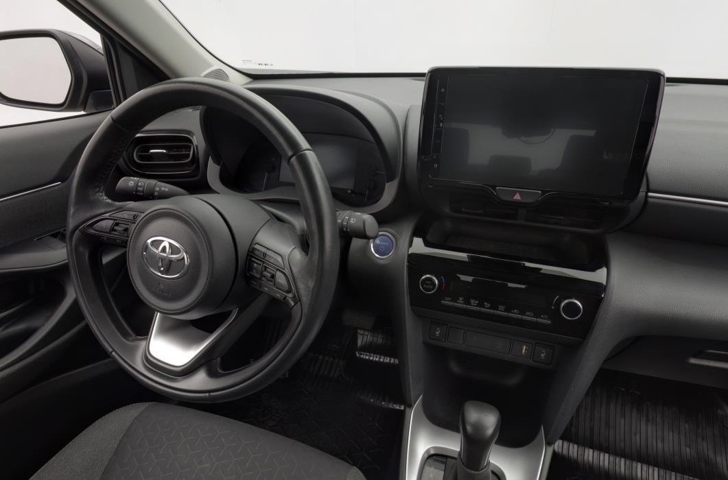 TOYOTA Yaris Cross 2023