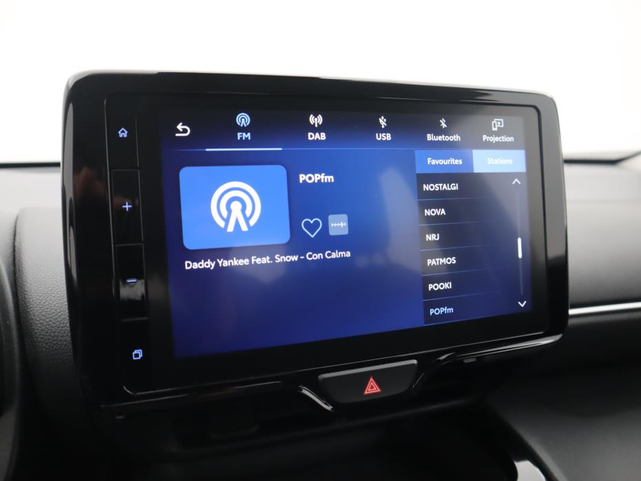 TOYOTA Yaris Cross 2023