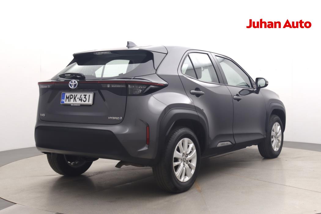 TOYOTA Yaris Cross 2023