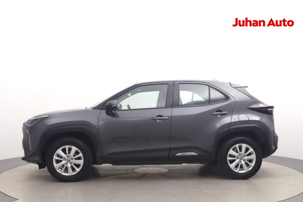 TOYOTA Yaris Cross 2023