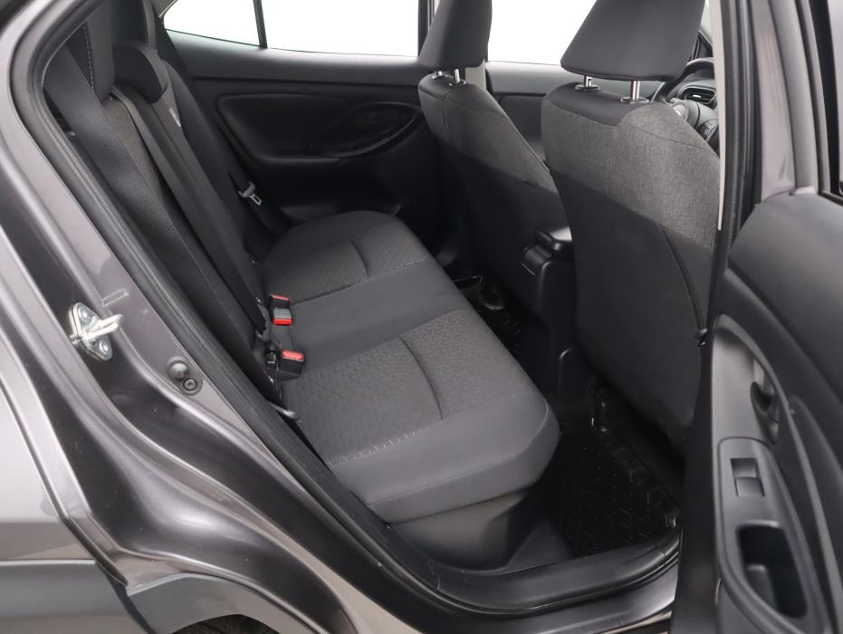 TOYOTA Yaris Cross 2023