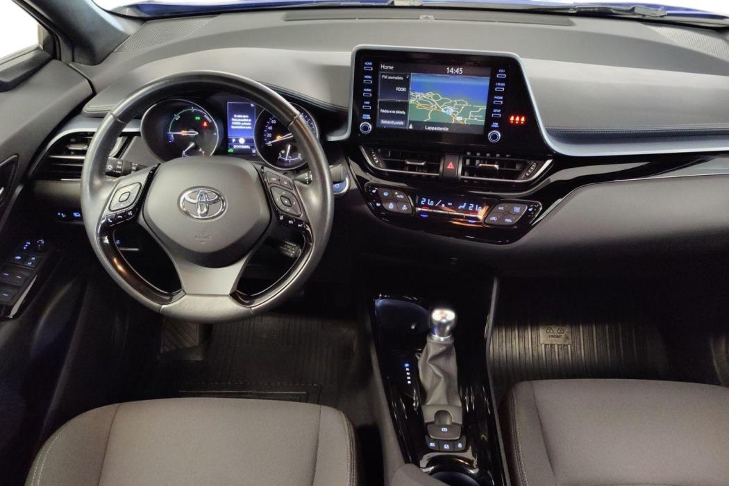 TOYOTA C-HR 2021