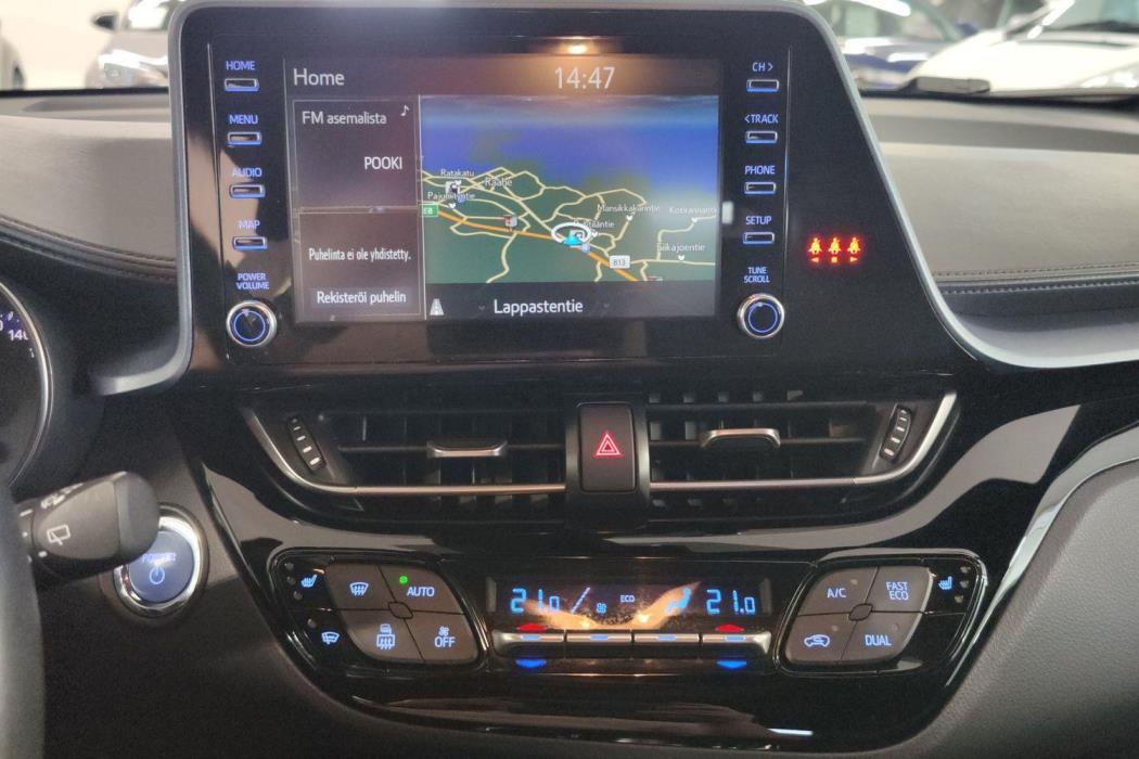 TOYOTA C-HR 2021