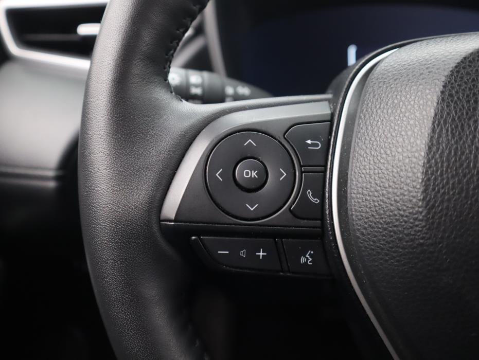 TOYOTA Corolla Cross 2023