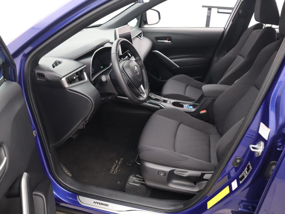 TOYOTA Corolla Cross 2023