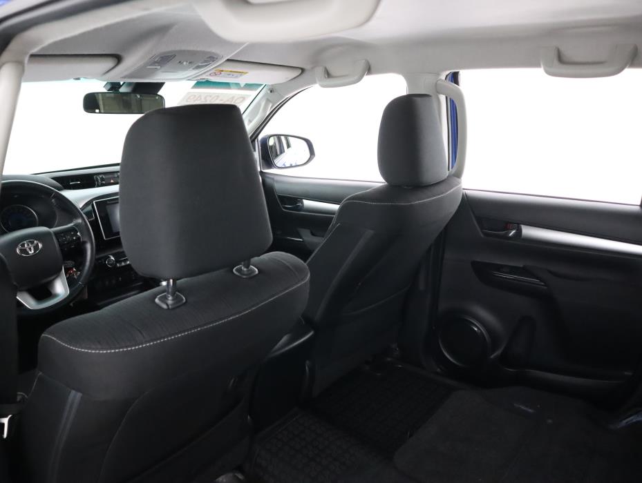 TOYOTA Hilux 2020