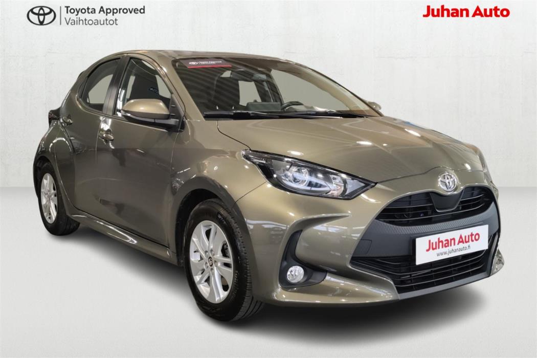 TOYOTA Yaris 2021
